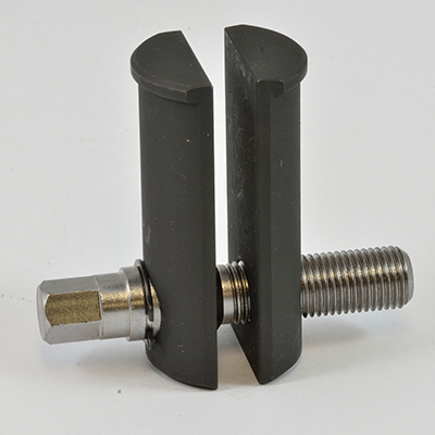 STEERING BEARING RACE PULLER