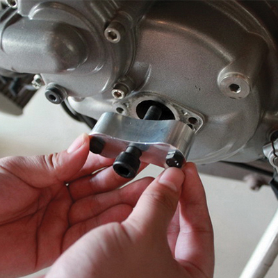 DUCATI ALTERNATOR CVR PULLER